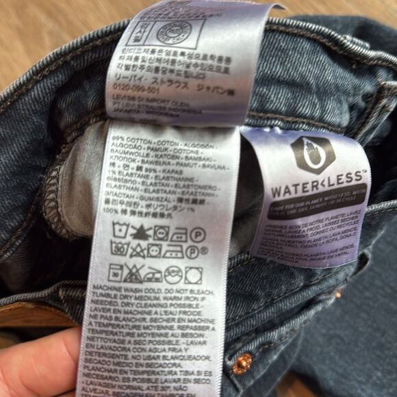 LEVIS WEDGIE FADED BLACK ANKLE JEANS SIZE 25 EUC BUTTON FLY - Picture 8 of 9